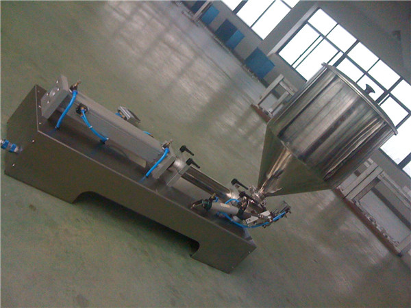 Машина за пълнене на сос с чили сос